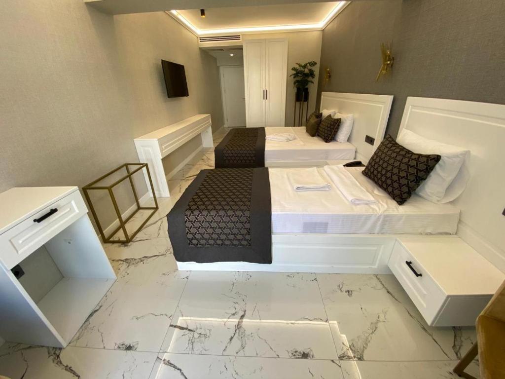 Park Milano Hotel อิซมีร์ ภายนอก รูปภาพ